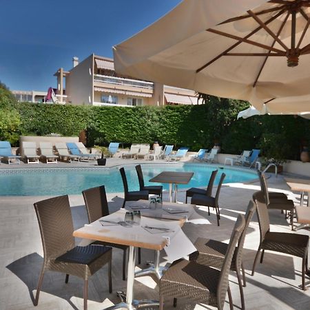Hotel Restaurant De La Mer Golfe-Juan Exterior foto